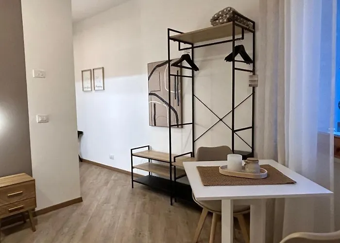 Mono My House * Sirolo