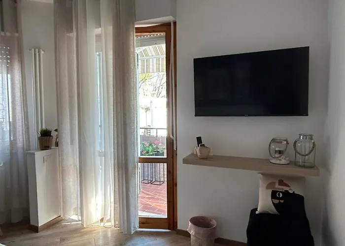 Mono My House * Sirolo